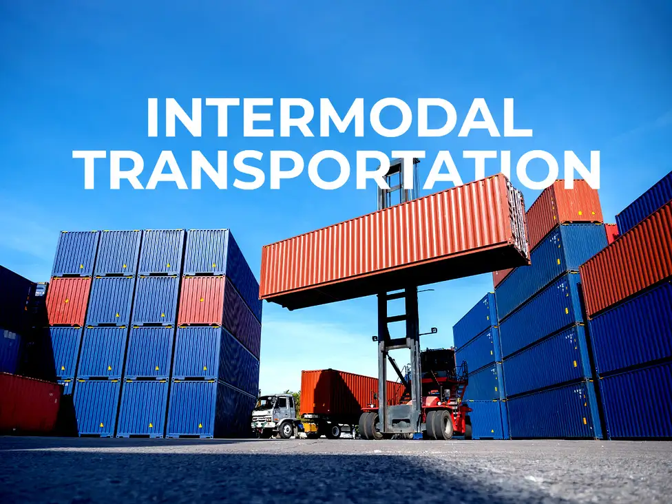 Przeładowywanie załadunku intermodalnego na terminalu intermodalnym w ramach transportu intermodalnego